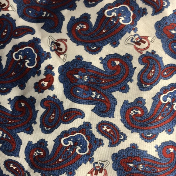 Vintage Pocket Square/ Handkerchief - Picture 3 of 3